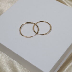 CANDONGAS ARO LISO 0.95gr/2.4cm/oro amarillo.