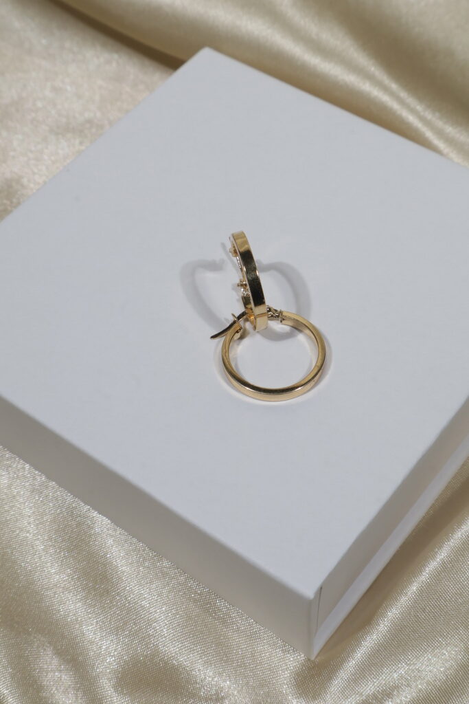 Candongas Nati 1.55gr / 1.5cm / Oro Amarillo 18K.